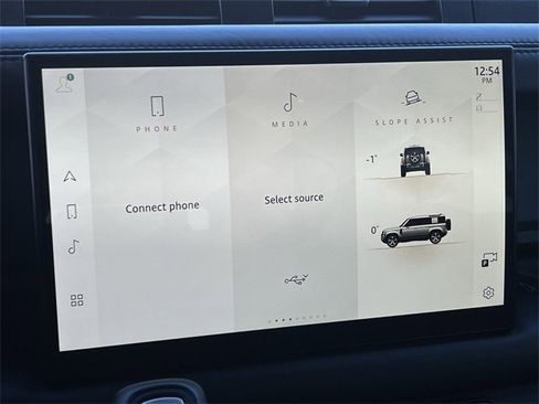 Used 2022 Land Rover Defender 110 X-Dynamic HSE image 19