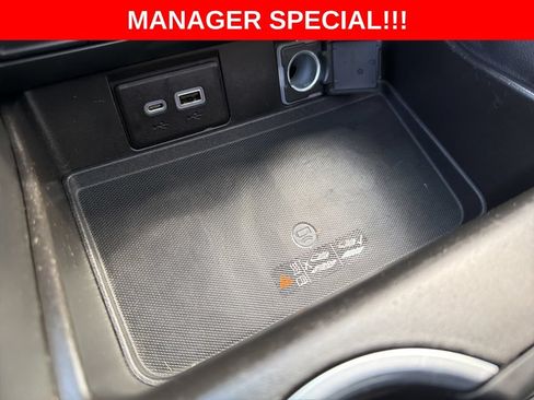 Used 2021 Chevrolet Tahoe Z71 w/ Z71 Signature Package AWD/4WD image 35