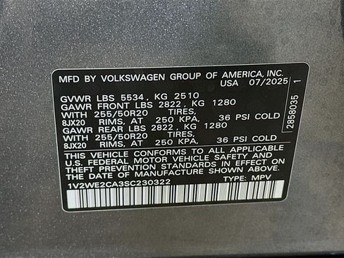 Used 2025 Volkswagen Atlas Cross Sport SE FWD image 12