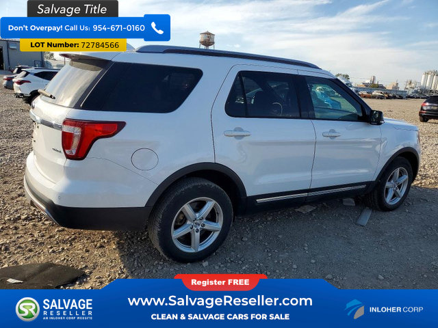 Used 2017 Ford Explorer XLT w/ Equipment Group 201A AWD/4WD image 4