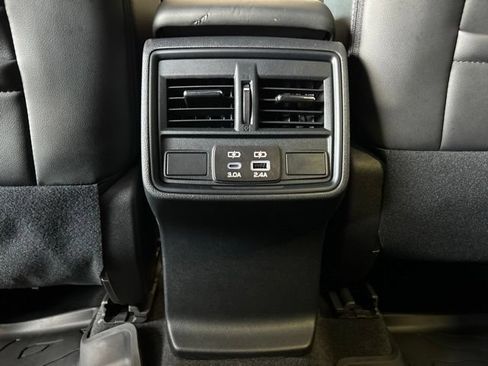 Used 2026 Subaru Forester Premium AWD/4WD image 27
