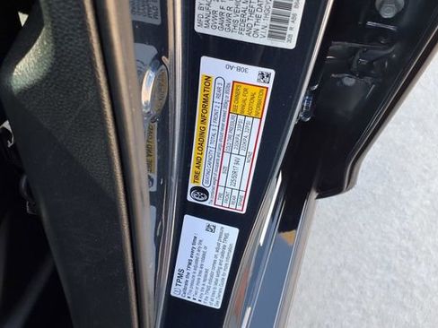 Used 2024 Honda Accord EX-L image 31