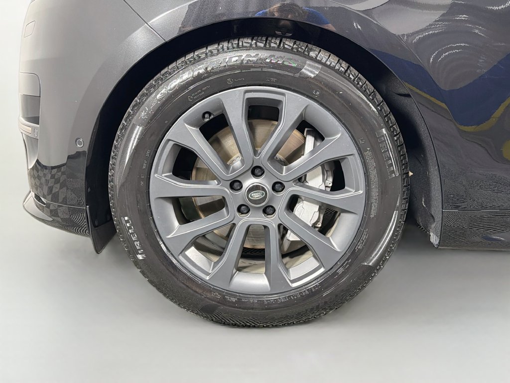 Used 2025 Land Rover Range Rover Sport Dynamic SE AWD/4WD image 32