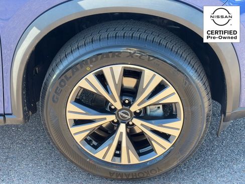Certified 2023 Nissan Rogue SV image 11