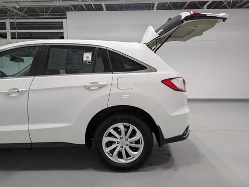 Used 2018 Acura RDX AWD image 11