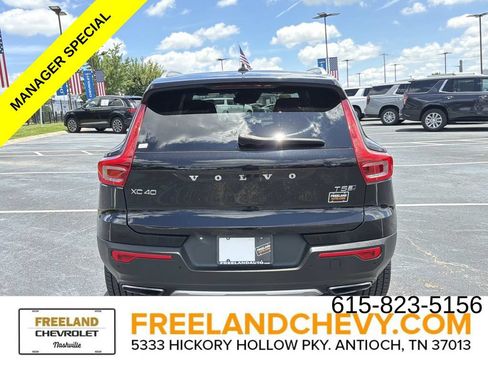 Used 2019 Volvo XC40 T5 Inscription AWD/4WD image 4