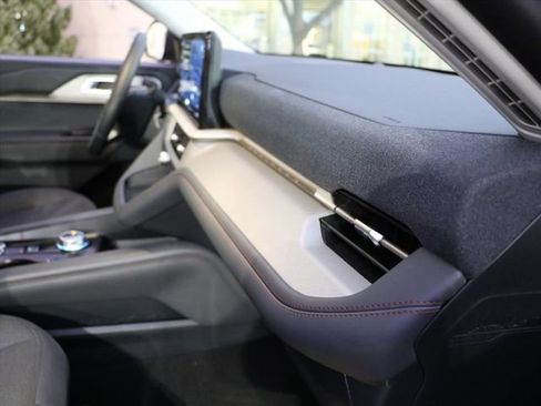 New 2026 Ford Explorer Active image 10