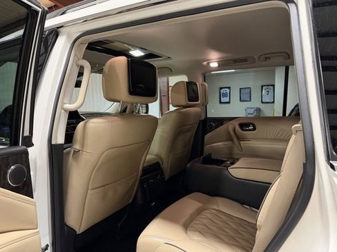Used 2021 Nissan Armada Platinum w/ Captain's Chairs Package image 10