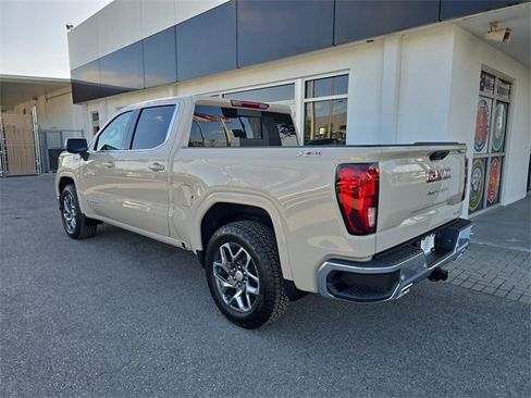 New 2026 GMC Sierra 1500 SLE w/ X31 Off-Road Package image 5