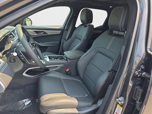 New 2026 Jaguar F-PACE R-Dynamic S image 12