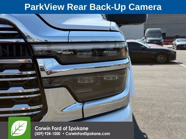 Used 2025 RAM 2500 Limited AWD/4WD image 8