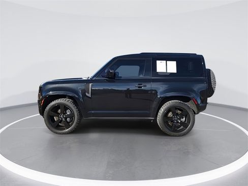 Used 2022 Land Rover Defender 90 X-Dynamic HSE image 5