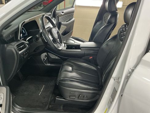 Used 2020 Hyundai Palisade Limited FWD image 11