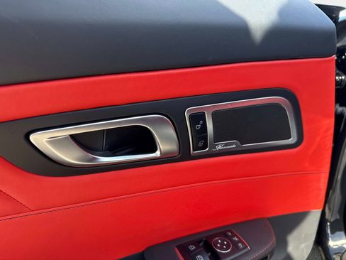 Used 2018 Mercedes-Benz AMG GT C image 12