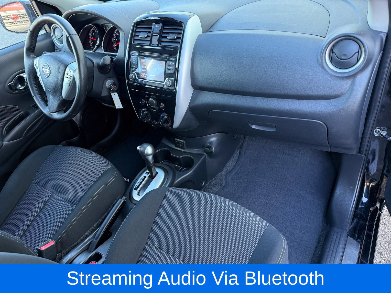 Used 2017 Nissan Versa SV w/ SV Special Edition Package FWD image 17