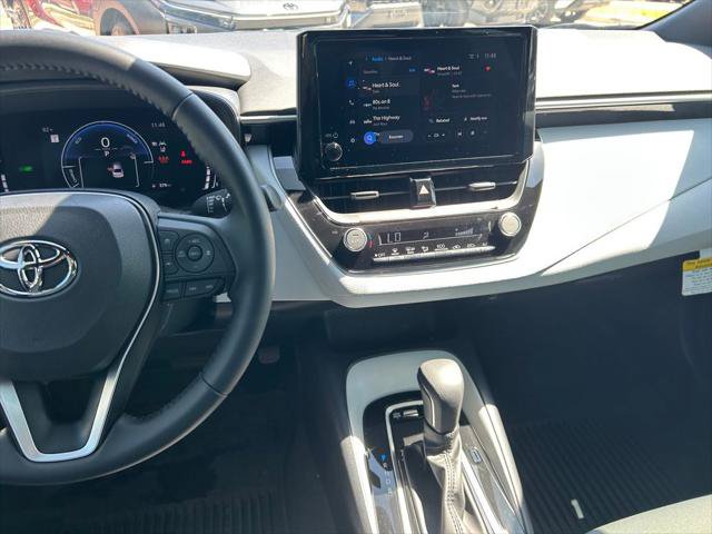 Certified 2026 Toyota Corolla SE AWD/4WD image 18