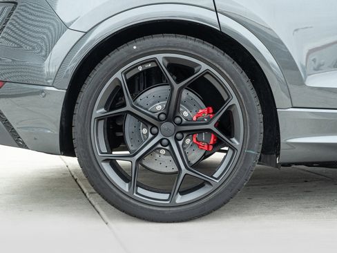 New 2026 Audi RS Q8 performance image 47