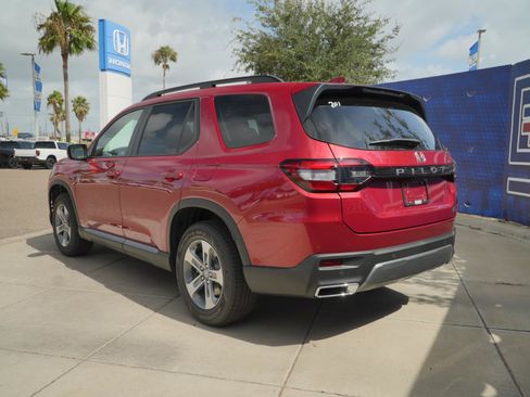 New 2026 Honda Pilot EX-L image 9