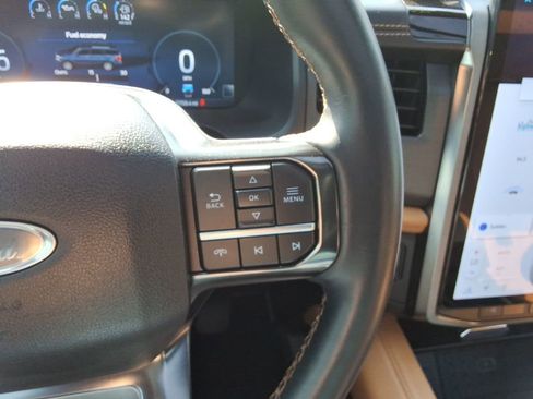 Used 2023 Ford Expedition Max Platinum image 28