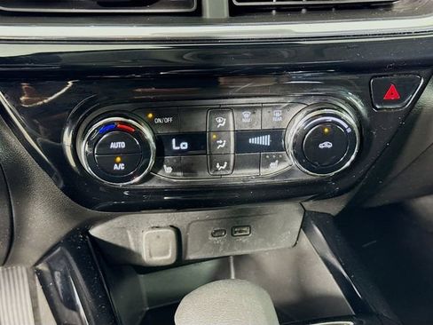 Used 2025 Chevrolet Trax ACTIV w/ Driver Confidence Package FWD image 16