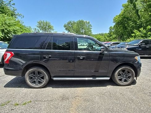 Used 2021 Ford Expedition XLT AWD/4WD image 9