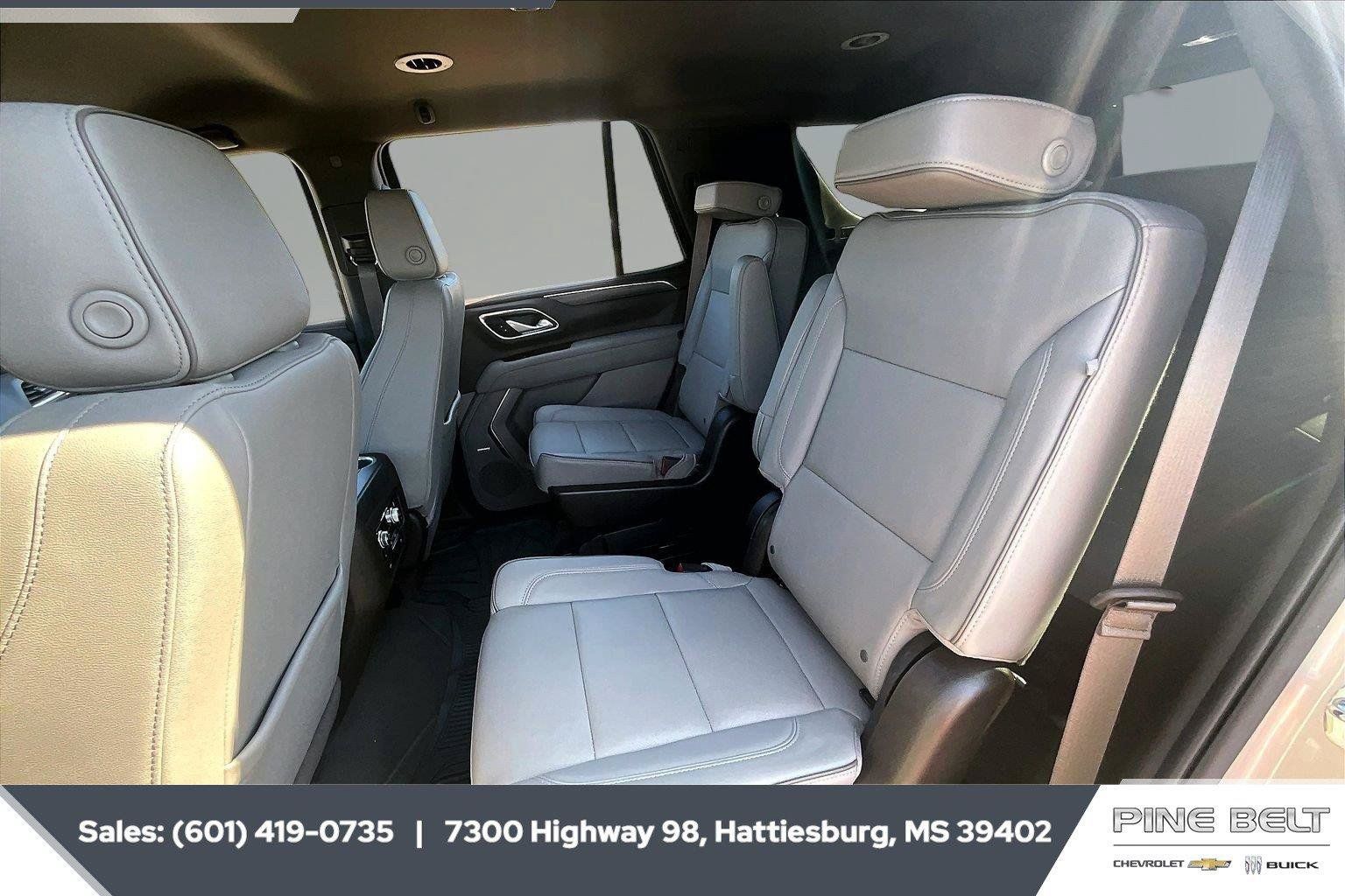 Used 2022 GMC Yukon SLT w/ SLT Luxury Package RWD image 19