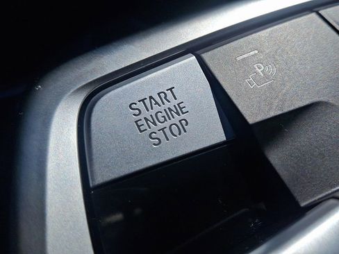 Certified 2025 BMW X2 xDrive28i w/ Convenience Package image 25