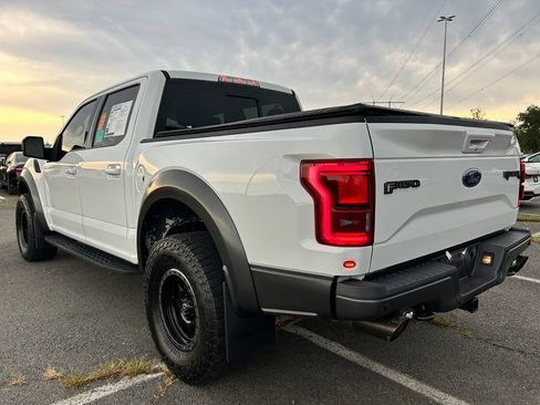 Used 2017 Ford F150 Raptor w/ Equipment Group 802A Luxury AWD/4WD image 3