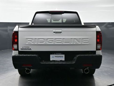 Certified 2025 Honda Ridgeline RTL image 6