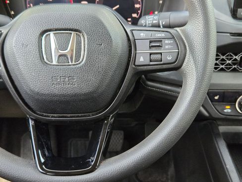 Certified 2023 Honda Accord EX image 22
