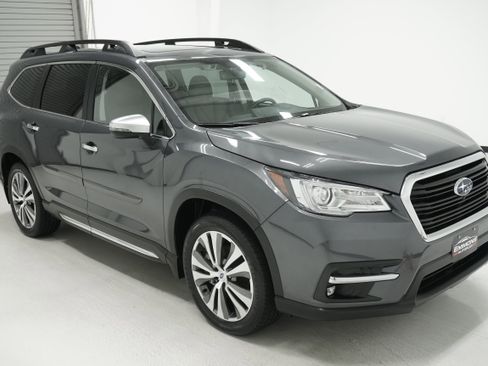 Used 2020 Subaru Ascent Touring w/ Popular Package #2A AWD/4WD image 3
