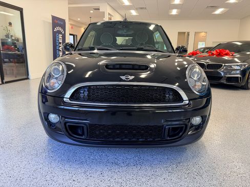 Used 2015 MINI Cooper S image 12