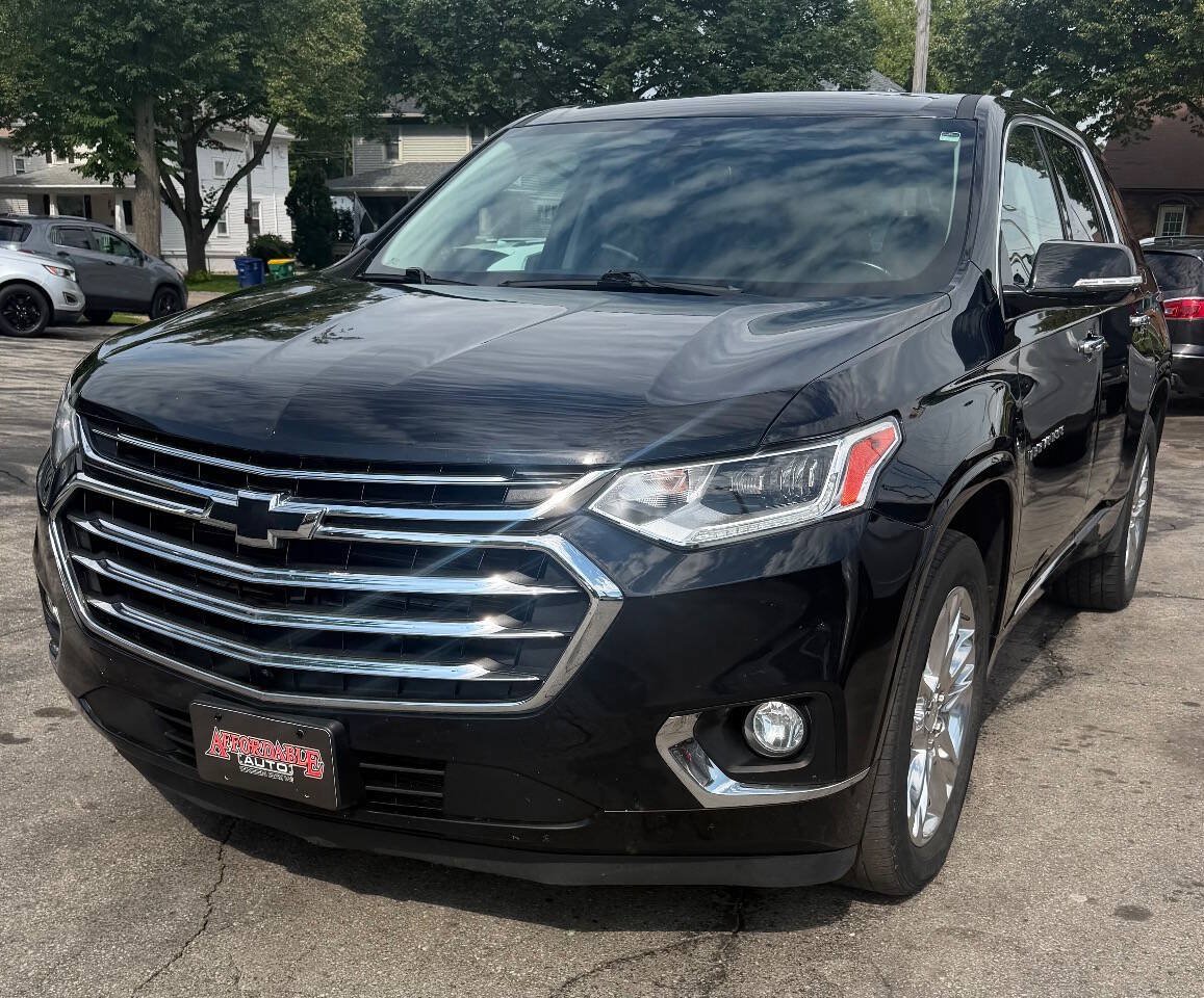 Used 2019 Chevrolet Traverse High Country w/ LPO, Floor Liner Package AWD/4WD image 4