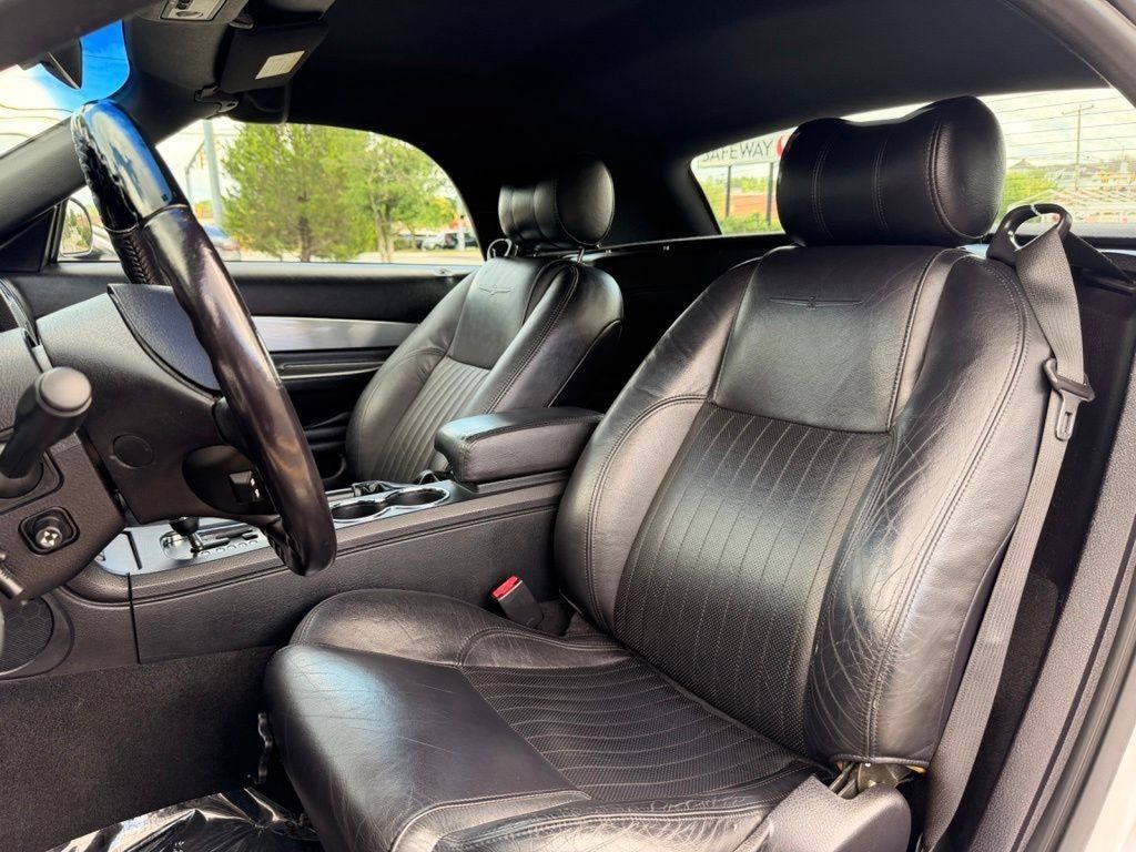 Used 2004 Ford Thunderbird RWD image 26