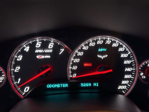 Used 2007 Chevrolet Corvette Z06 w/ Preferred Equipment Group RWD image 27