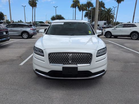 Certified 2023 Lincoln Nautilus Reserve AWD/4WD image 9