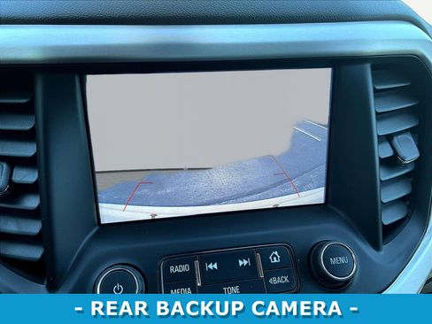 Used 2019 GMC Acadia SLT FWD image 14