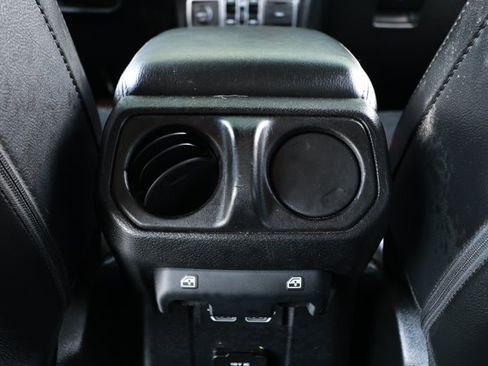 Used 2020 Jeep Gladiator Overland AWD/4WD image 29