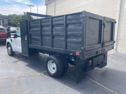 Used 2010 Ford F350 XL RWD image 3