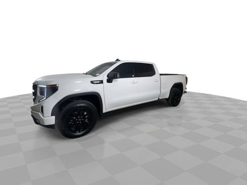 Used 2023 GMC Sierra 1500 Elevation w/ X31 Off-Road Package AWD/4WD image 4