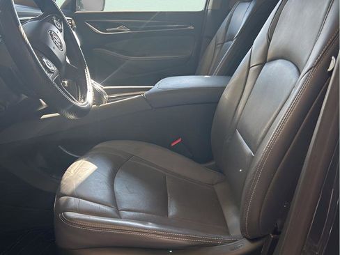 Used 2018 Buick Enclave Premium image 10