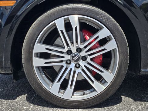 Used 2018 Audi SQ5 Prestige w/ Prestige Package image 10