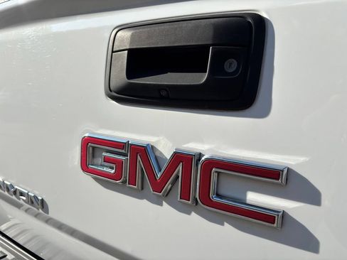 Used 2017 GMC Canyon SLE w/ SLE Convenience Package AWD/4WD image 12