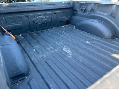 Used 2017 Ford F150 XLT w/ Trailer Tow Package image 26