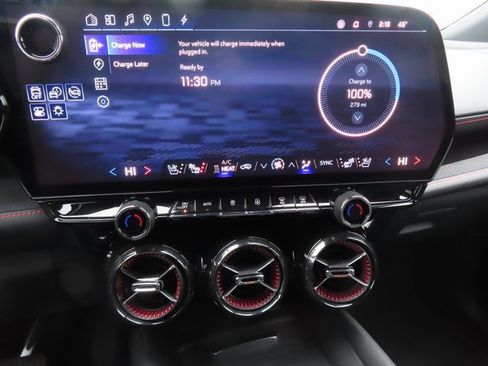 Used 2024 Chevrolet Blazer EV RS image 28