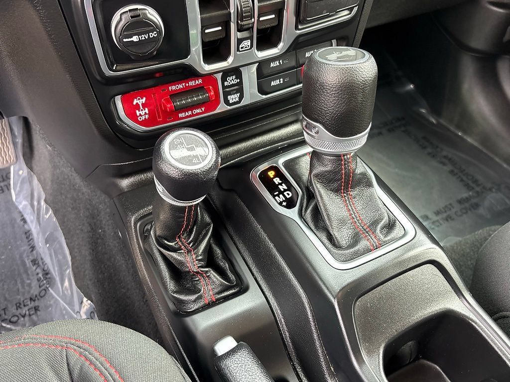 Used 2022 Jeep Wrangler Unlimited Rubicon AWD/4WD image 21