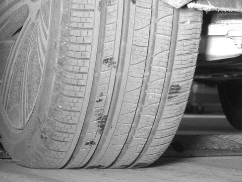 Certified 2025 Volvo XC90 T8 Plus w/ Protection Package Premier image 47