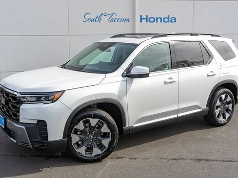 New 2026 Honda Pilot Elite image 2