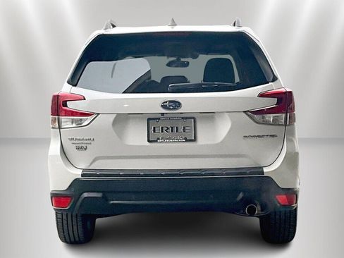 Used 2019 Subaru Forester Limited w/ Popular Package #3 image 6