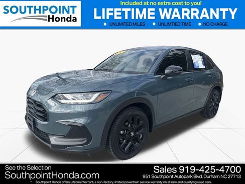 Used 2025 Honda HR-V Sport image 3